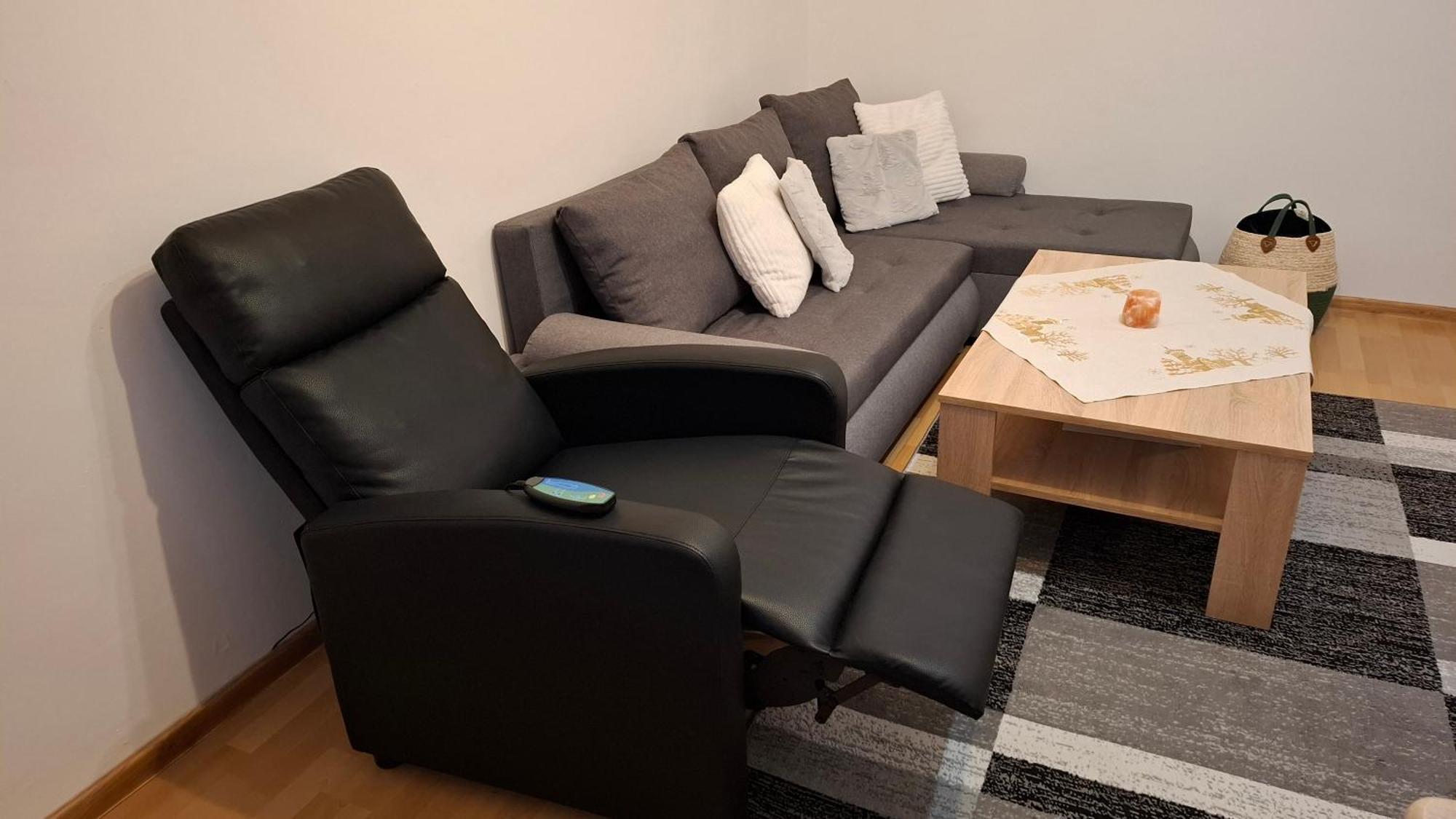 Karki Music Apartment Πόπραντ Εξωτερικό φωτογραφία